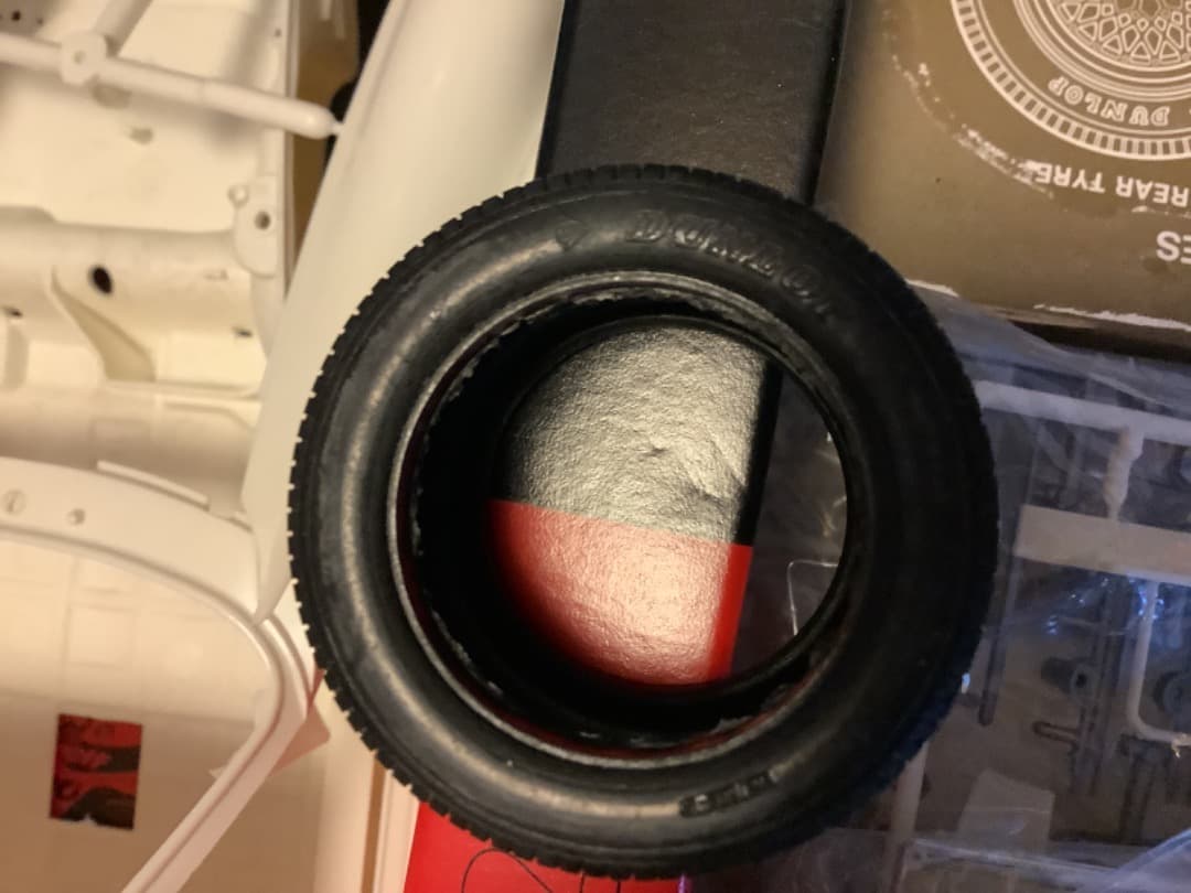 タミヤ　1/12　ポルシェ935ターボ　マルティニ　ダンロップタイヤ刻印