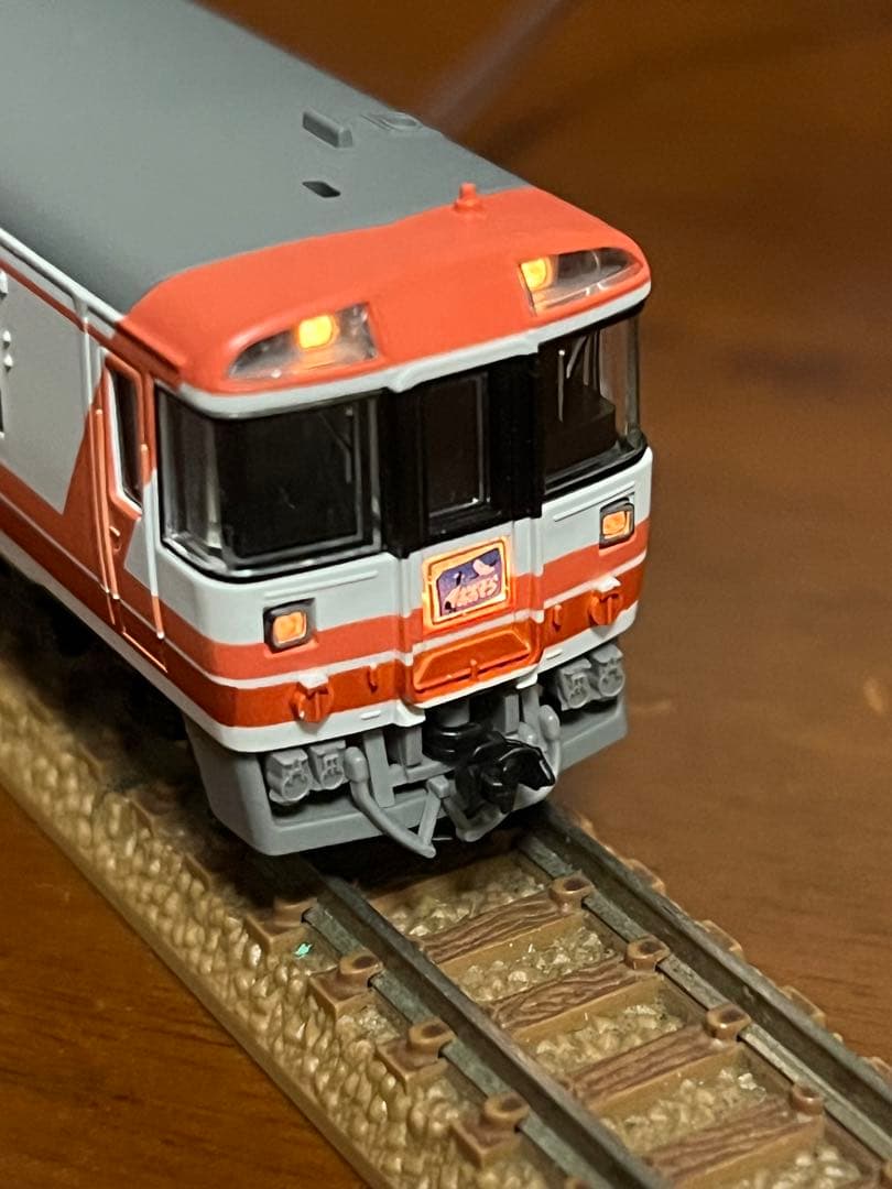 JRキハ183 550系特急ディーゼルカー　tomix ライト点灯動力動作確認済
