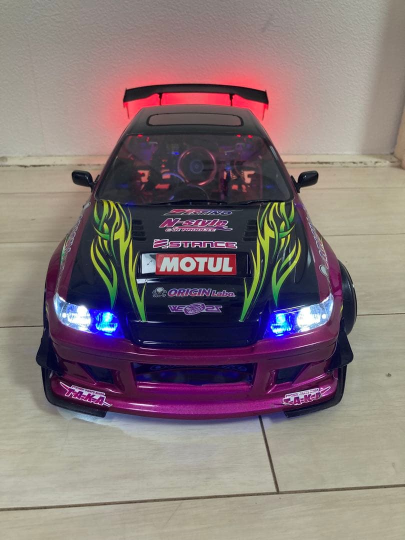 ラジコン　ボディ　チェイサー　10/1