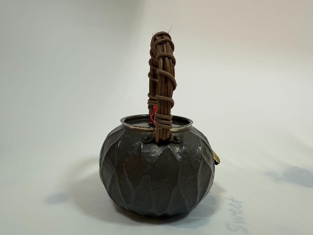 純銀製 カボチャの形 蝉文 藤編み提手 湯沸 銀瓶 煎茶道具