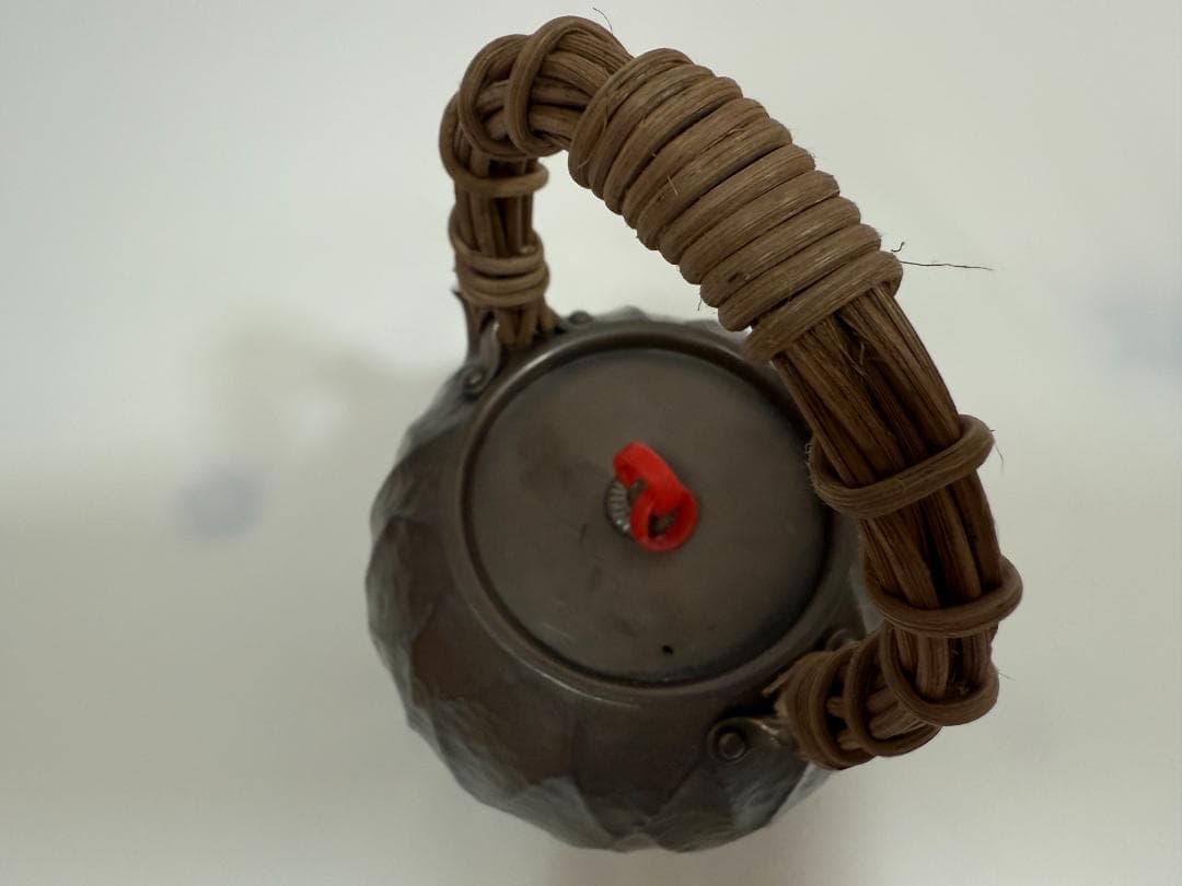 純銀製 カボチャの形 蝉文 藤編み提手 湯沸 銀瓶 煎茶道具