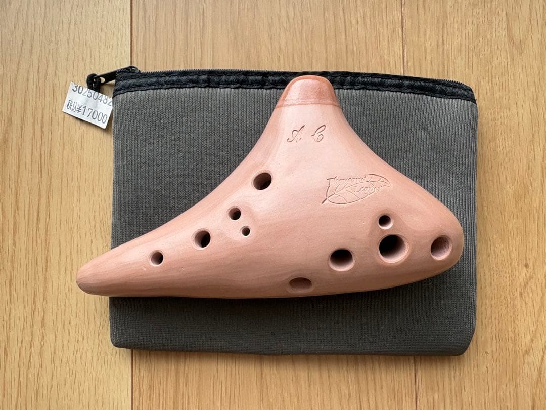 【試奏のみ・未使用に近い美品】サウザンドリーブスオカリナ　Bタイプ　AC管