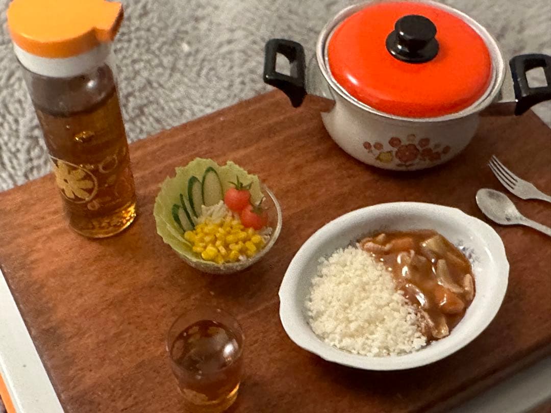 レトロカレー　ミニチュア