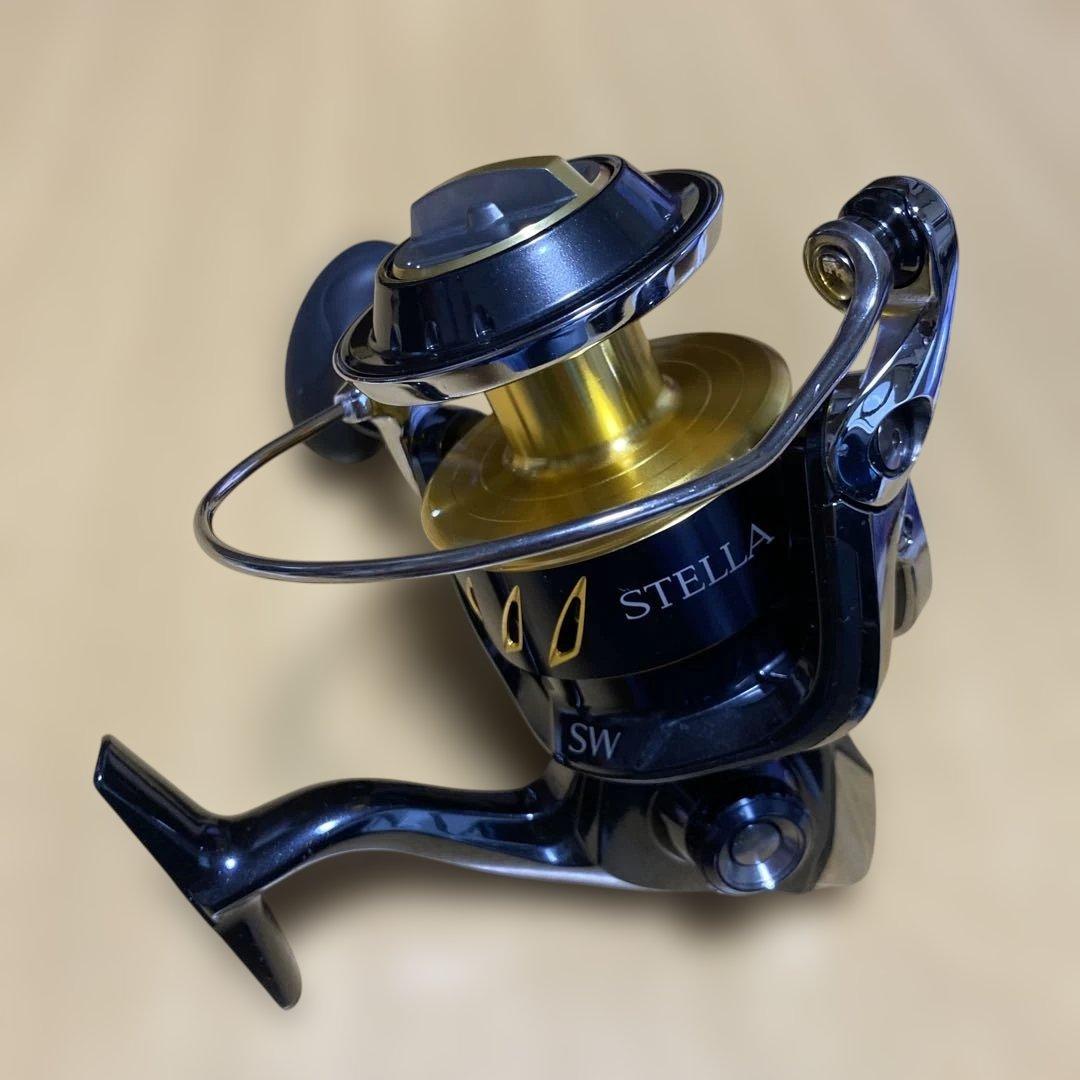 あお。13ステラSW 10000PG左巻き本体のみの出品です。