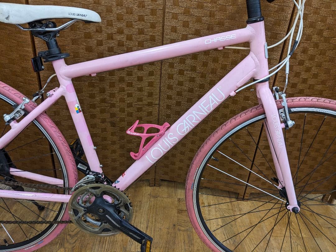 配送方法変更済み　U065 クロスバイク　28インチ　3×8段変速　ピンク