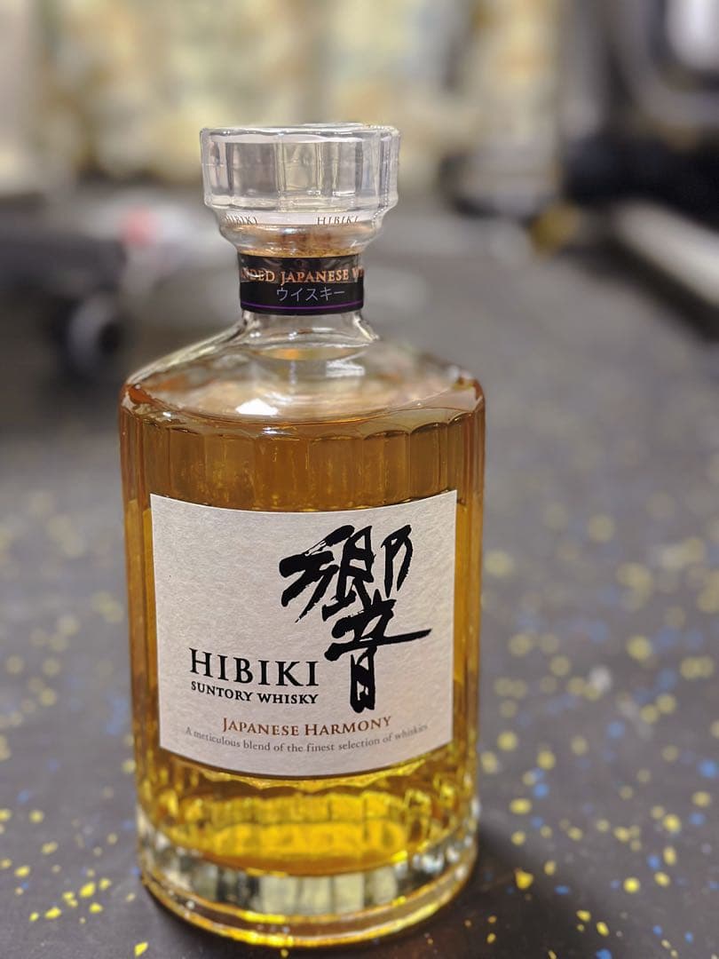 サントリー響HIBIKIジャパニーズハーモニー700ml