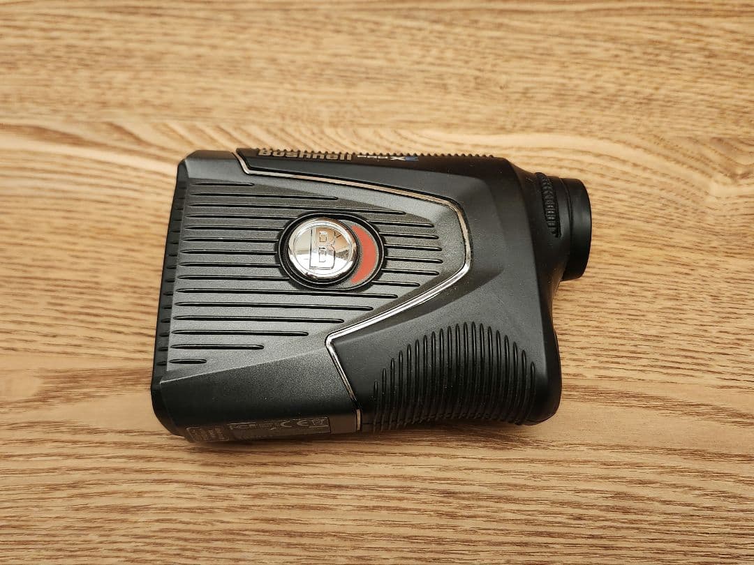 Bushnell ピンシーカーPRO XE ジョルト　ゴルフ用距離計 ケース付き