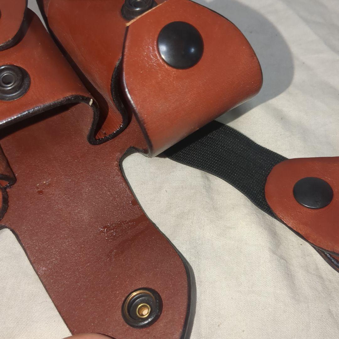 tagua gunleather実物　リボルバー用本革レザーショルダーホルスター