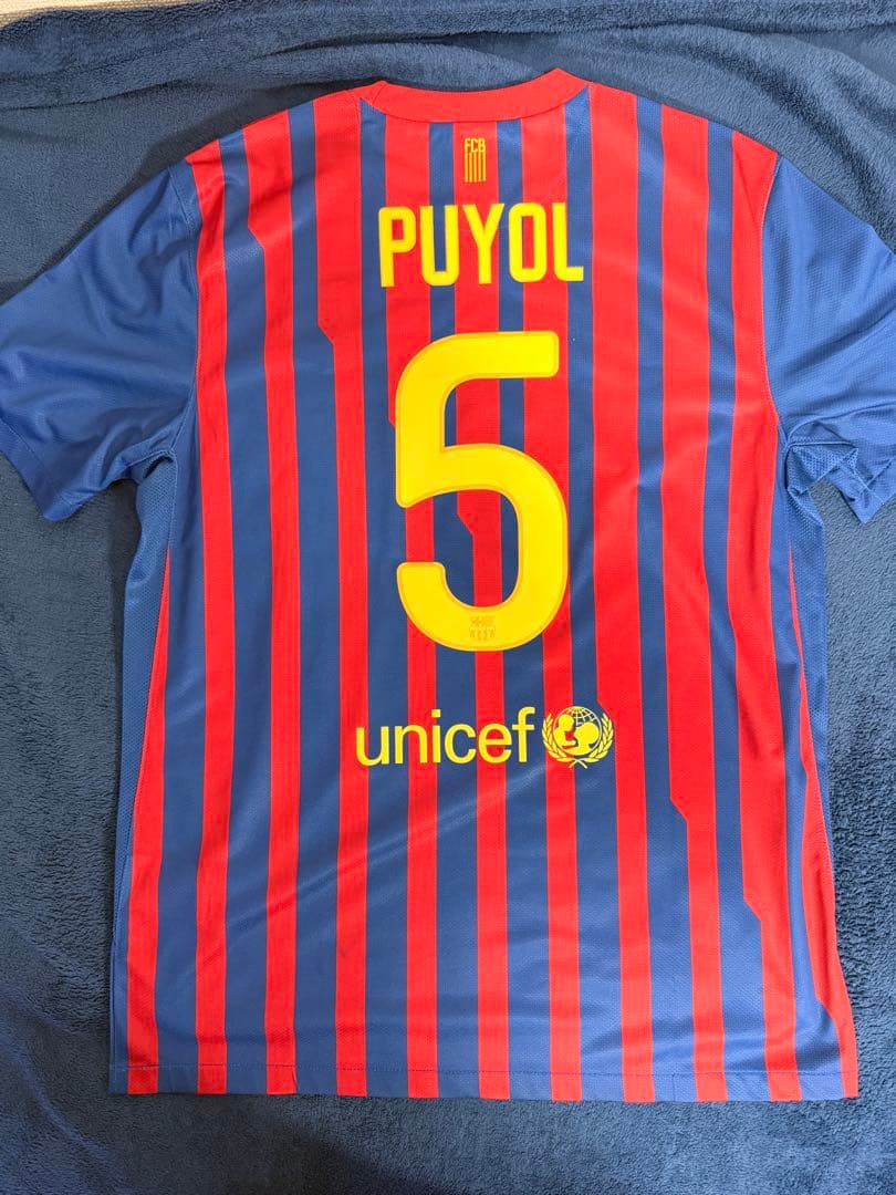 【貴重/正規品】プジョル　バルセロナ　ユニフォーム　即発送