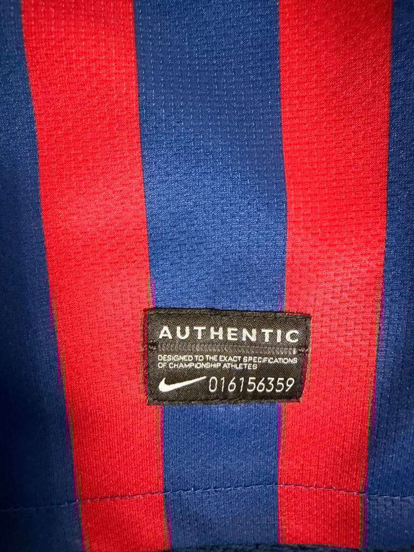 【貴重/正規品】プジョル　バルセロナ　ユニフォーム　即発送