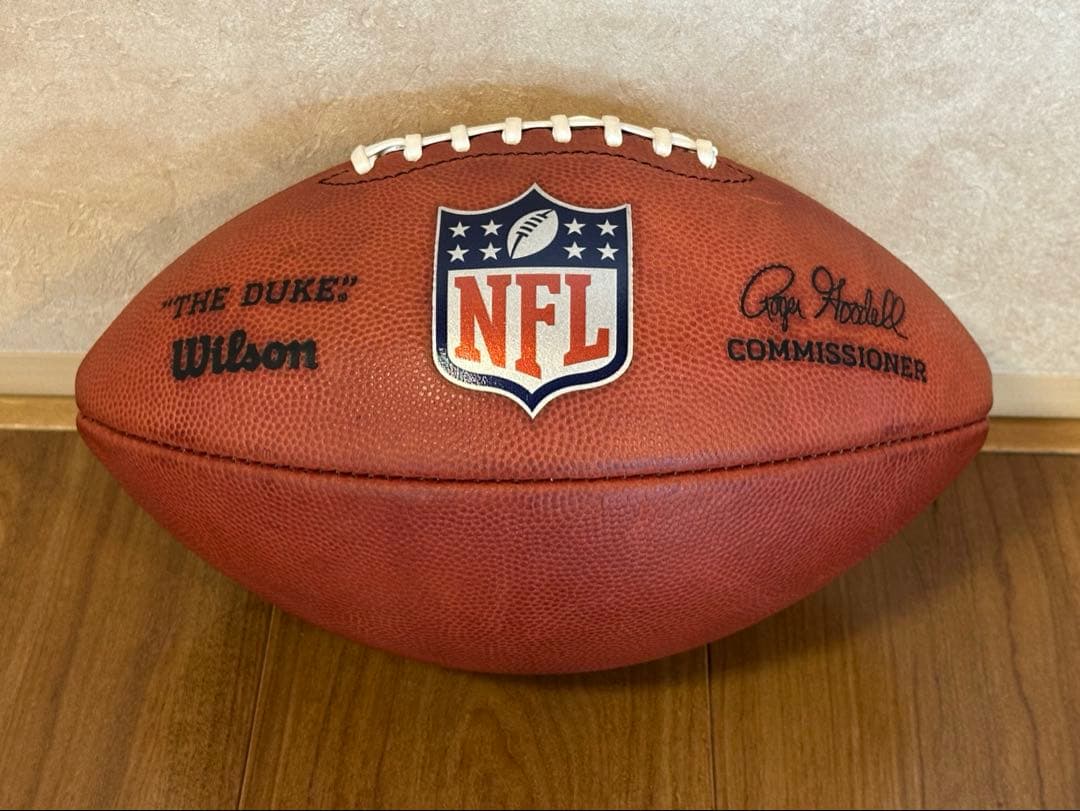 NFL公式ボール THE DUKE Wilson