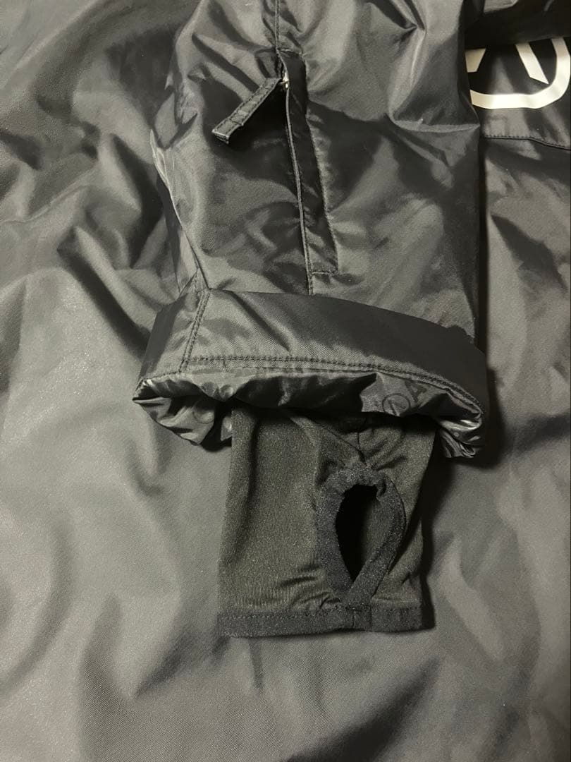 【新品未使用】ARBN メンズ　スノボウェア