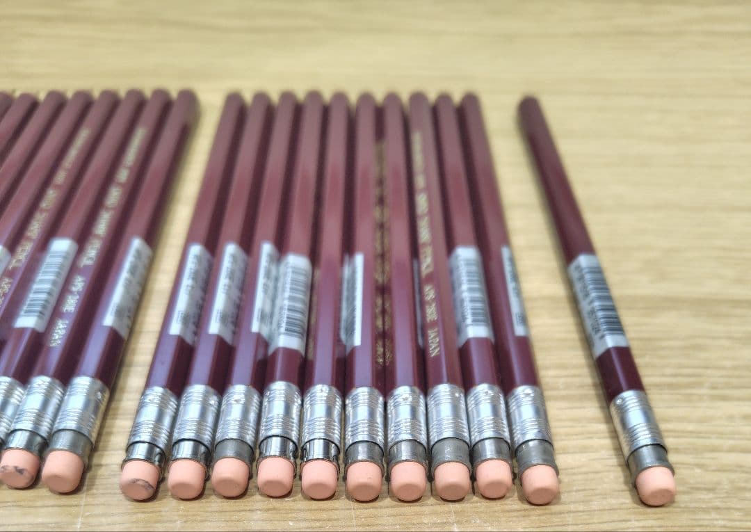 シャープペン　鉛筆型　81本セット