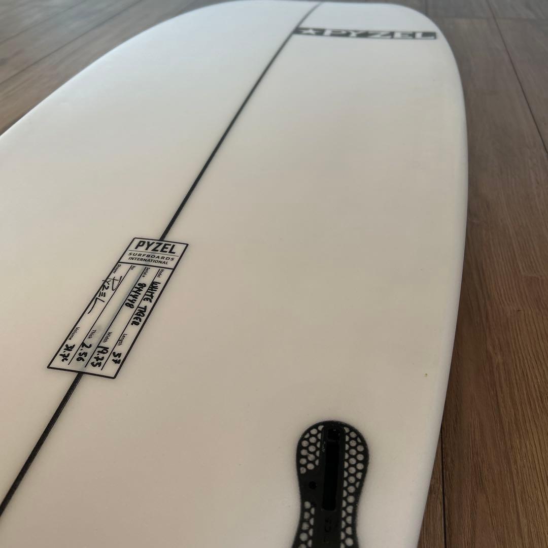 PYZEL パイゼル サーフボード ホワイトタイガー 5'7 31,7L