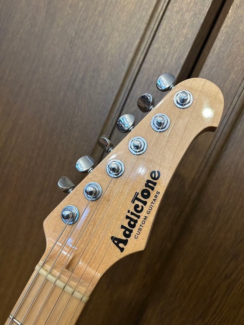 AddicTone ストラト　美品　エレキギター