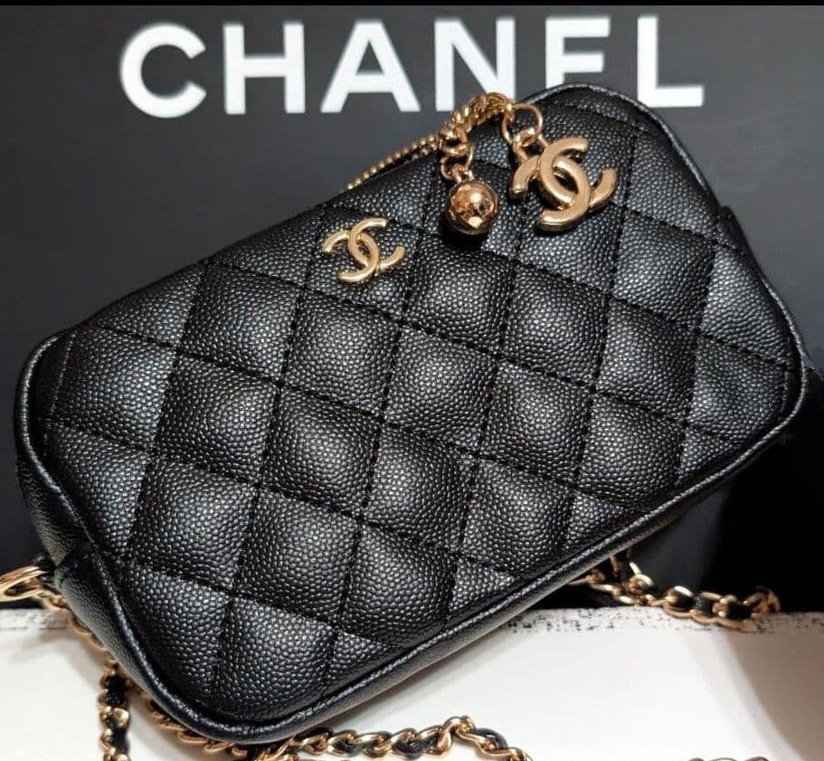 CHANEL ✦新春セット✦キルティングチェーン ショルダーバッグ ポーチ 他…