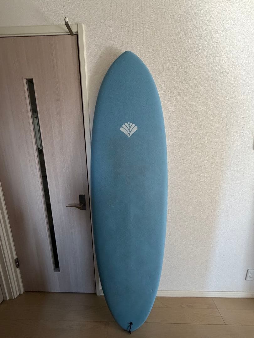 ビーチアクセス　ミッドレングス　6.4サーフボード