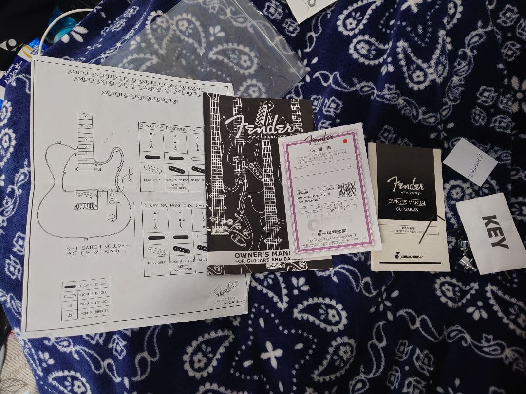 Fender American Deluxe Telecasterハードケース付