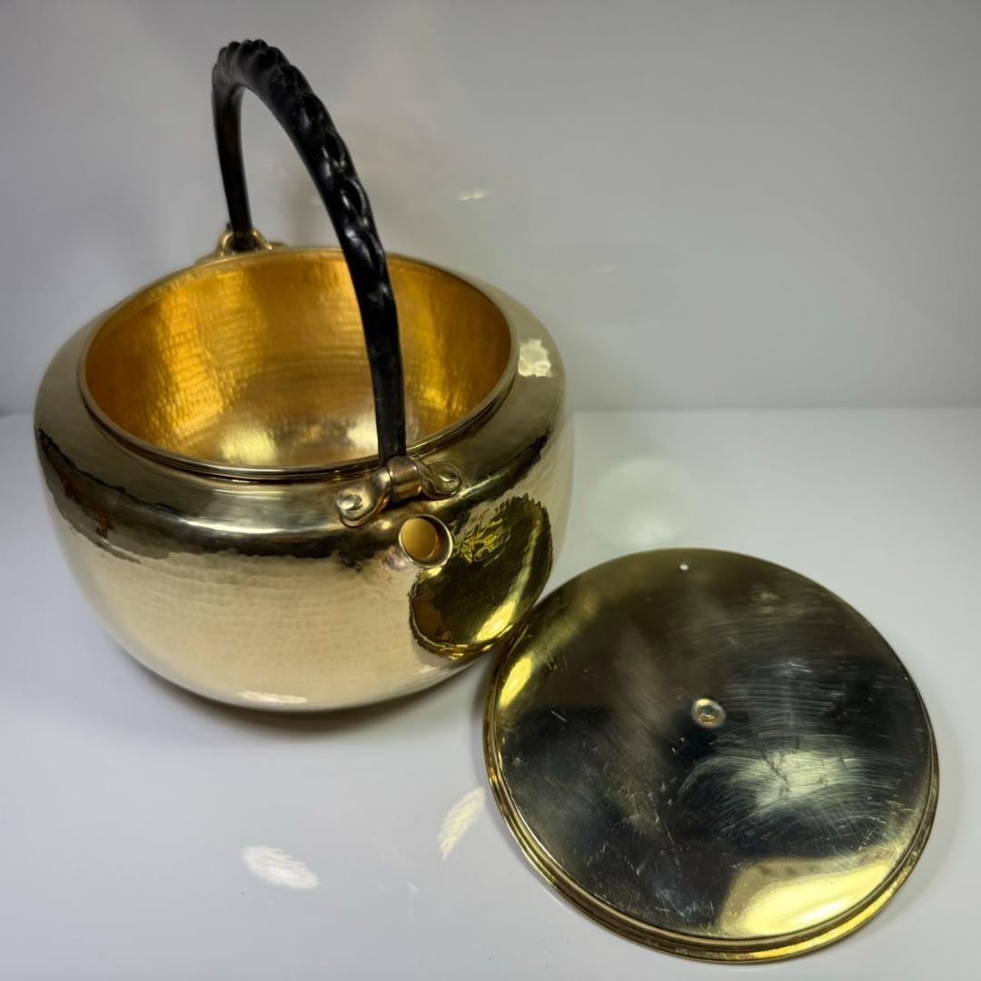 純銀製 北村静香造 槌目 金メッキ仕上げ 貴石摘 豆莢鉄手 湯沸 古美術品 銀瓶