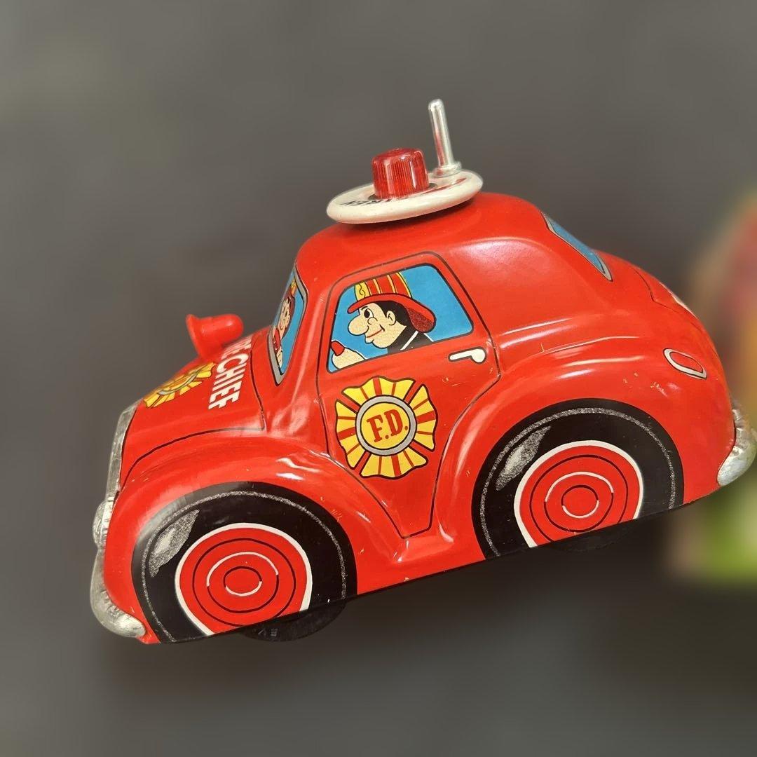 ブリキのおもちゃ　オカヤス　FIRE CHIEF CAR MADE JAPAN