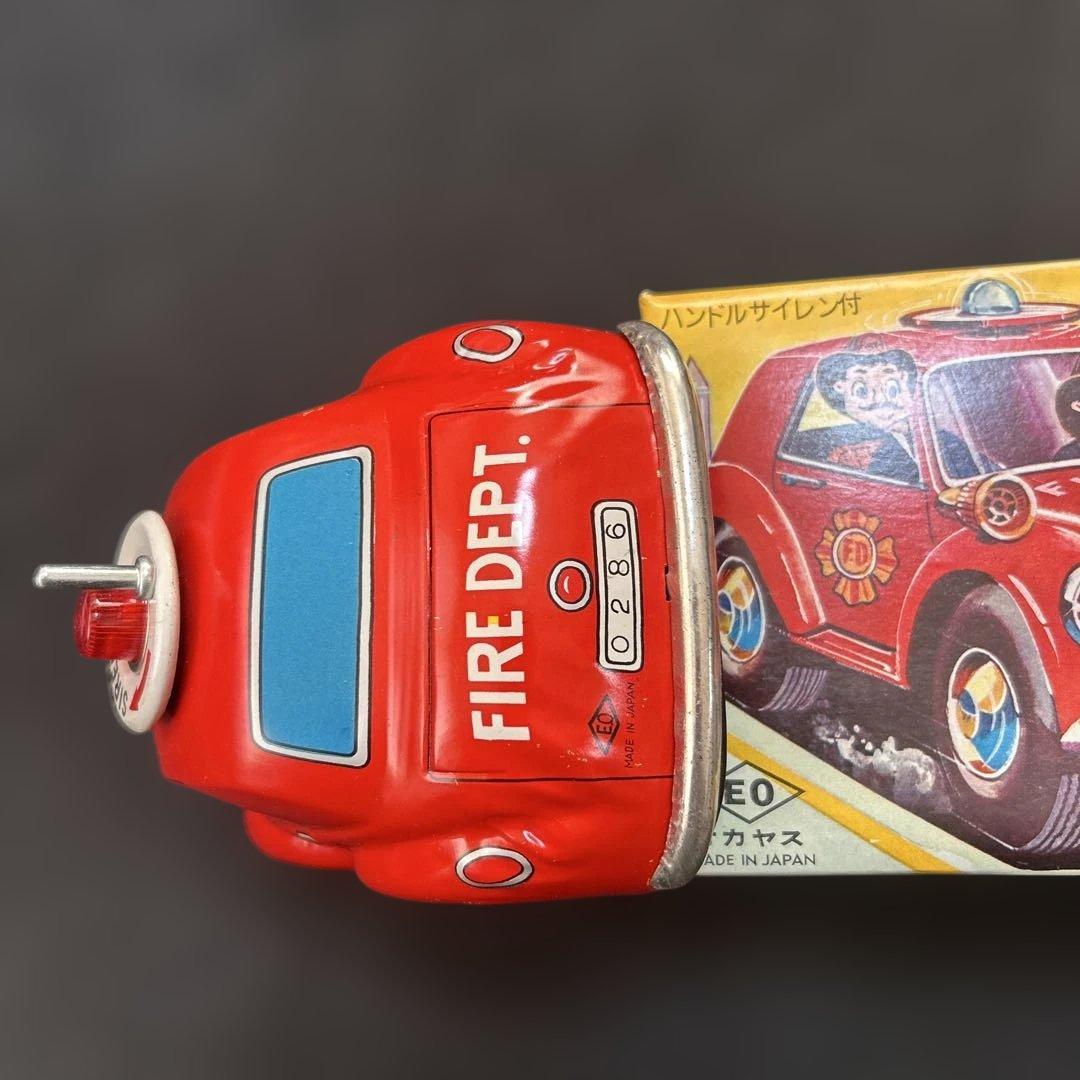 ブリキのおもちゃ　オカヤス　FIRE CHIEF CAR MADE JAPAN