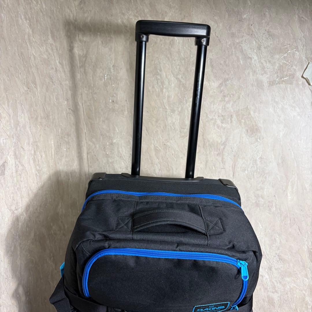 極美品 DAKINE ダカイン キャリーケース SPLIT ROLLER 65L