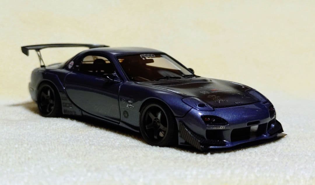 1/43　イグニッションモデル　　FEED　魔王FD3S〈改〉（フジタ.E）