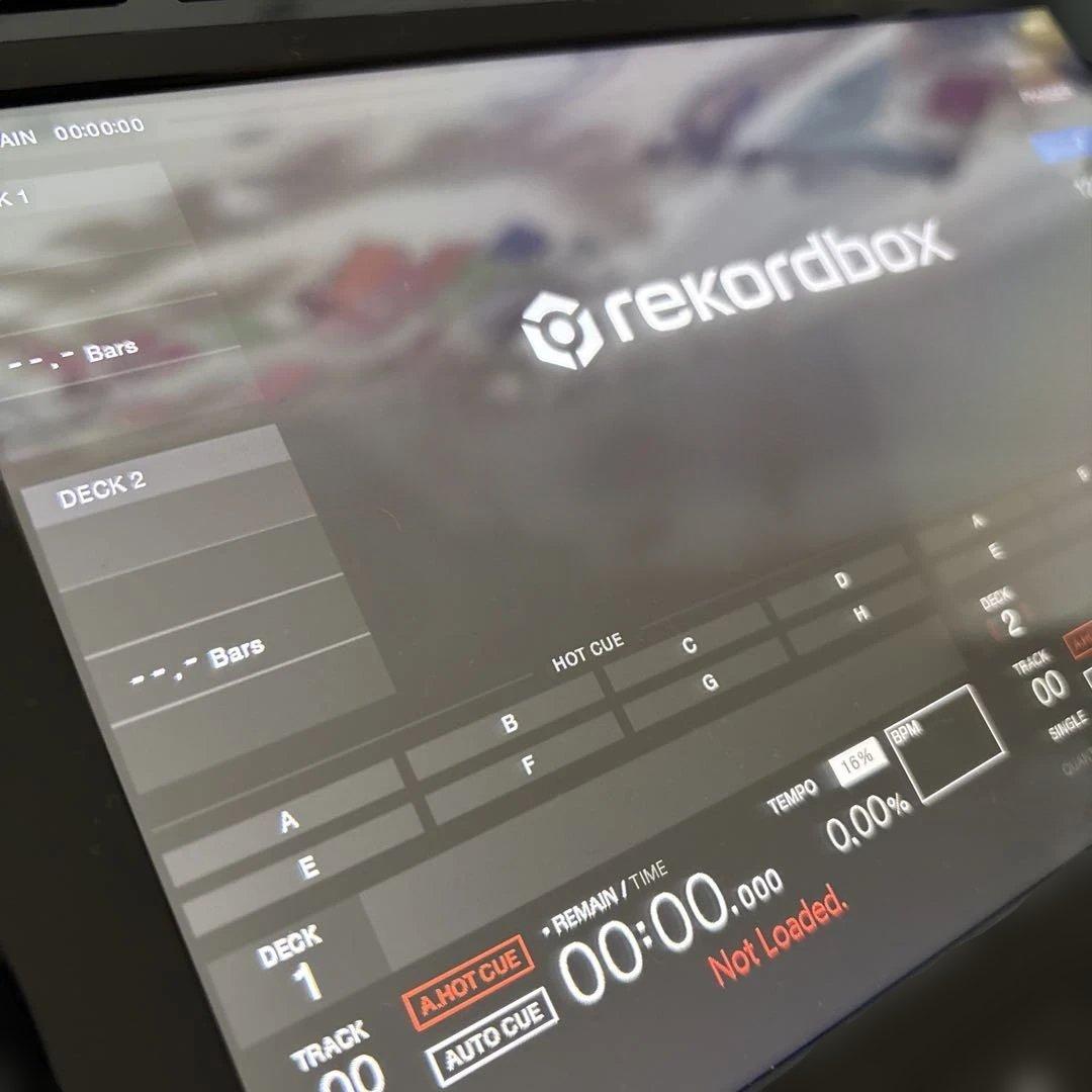 Pioneer DJ XDJ-RX3 キャリングケース付き　【美品】