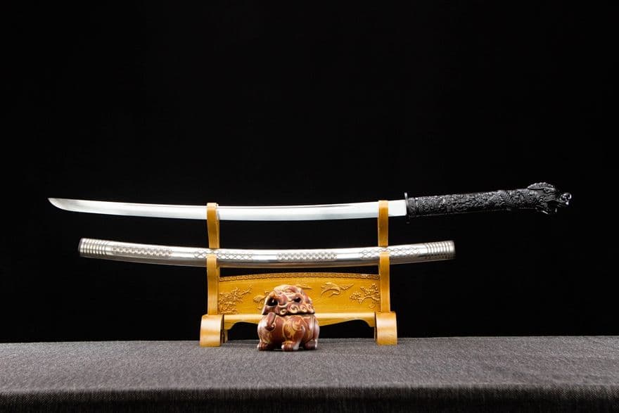 戦魂サムライサーベル-高性能マンガン鋼 武具　刀装具　日本刀　模造刀 居合刀