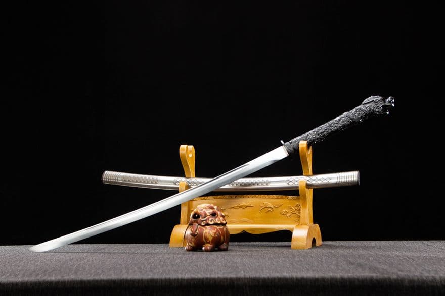 戦魂サムライサーベル-高性能マンガン鋼 武具　刀装具　日本刀　模造刀 居合刀
