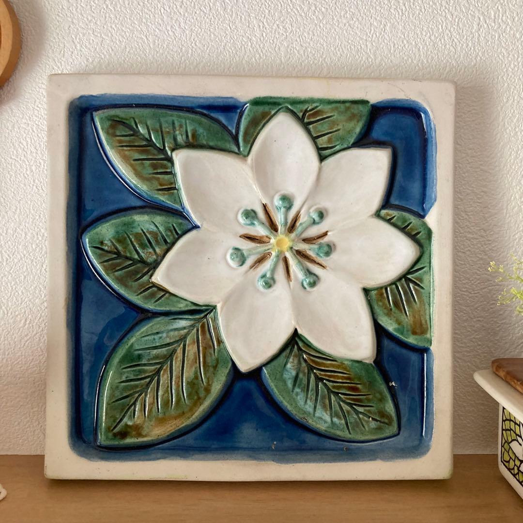 ★SALE★北欧ヴィンテージ　JIE白陶板（大）とても珍しいツマトリソウの陶板