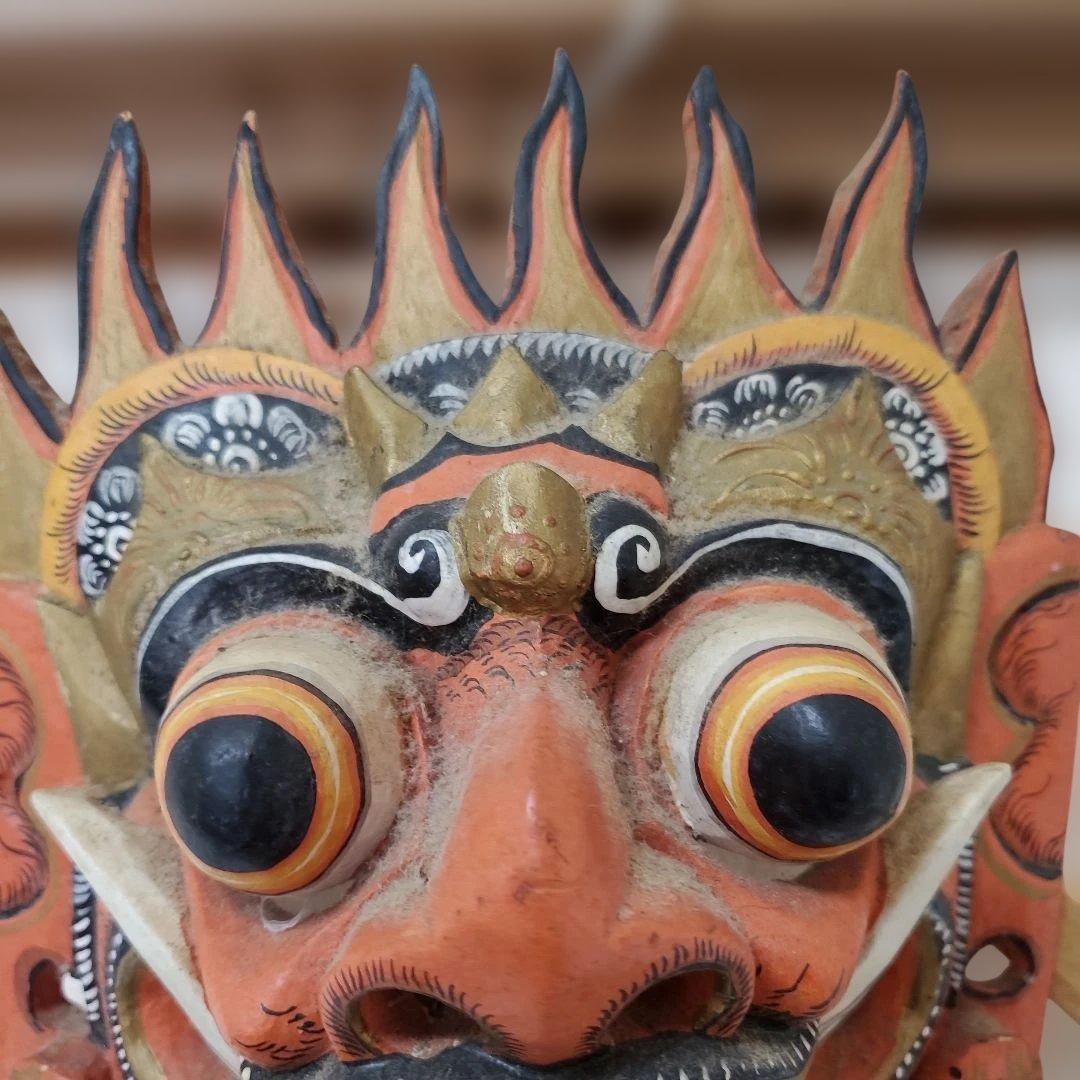 バリの伝統的な木製面、ガムラン、ケチャック、バリ島、神秘的、手彫り、守り神、金運