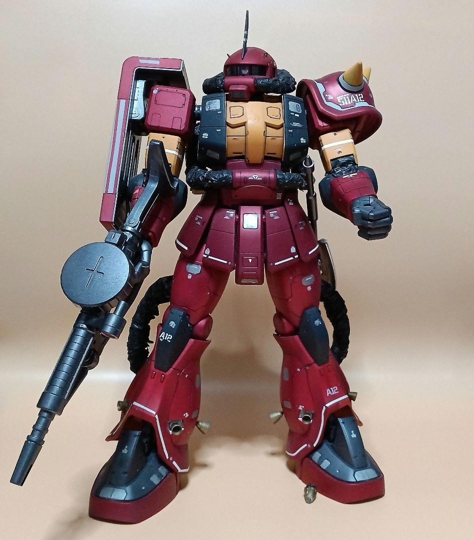 【ジャンク】ガンダム　ザク　プラモデル　組み立て品　大きめガンプラ