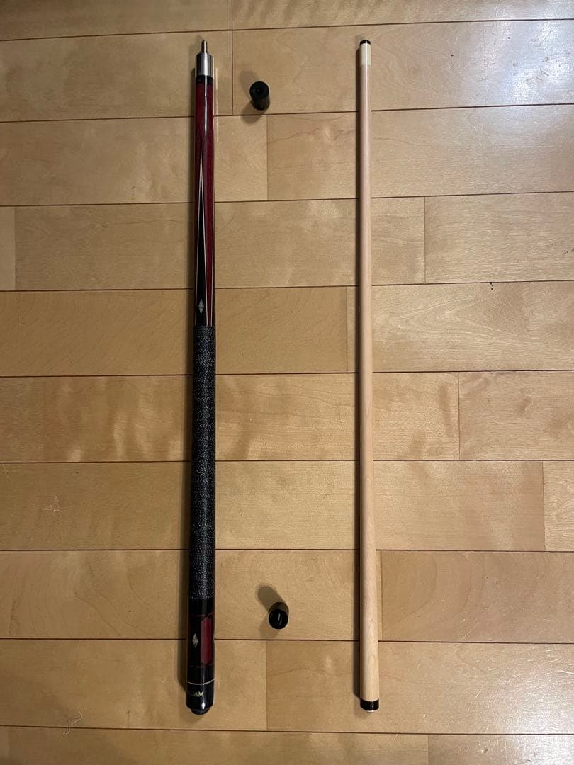 ビリヤードキュー ADAM XXⅣ（ ケース付き）