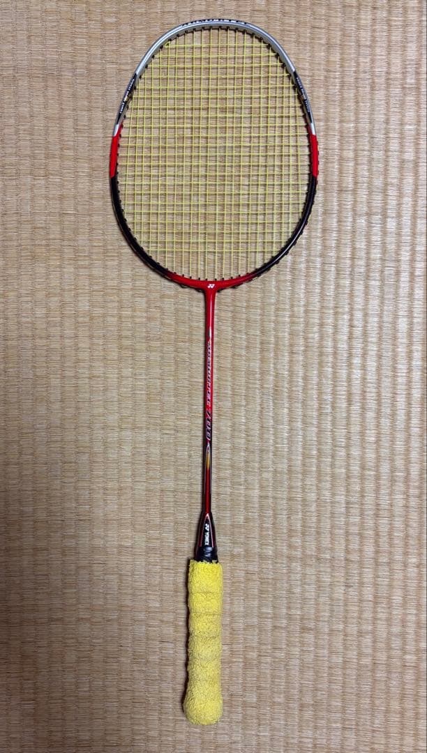 ヨネックスアーマテック700