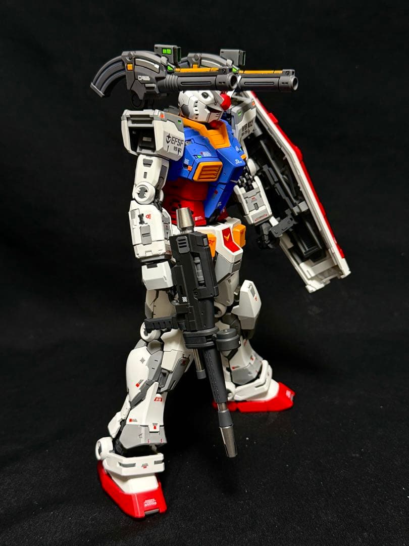1/100 rx78-2ガンダム改修塗装済完成品ガンプラ完成品フルハッチオープン