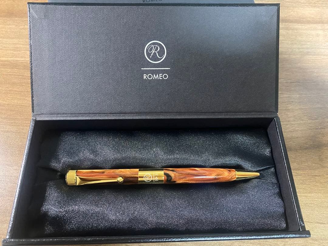 ロメオNo.3 オーリックアンバー　2024年限定モデル　細軸