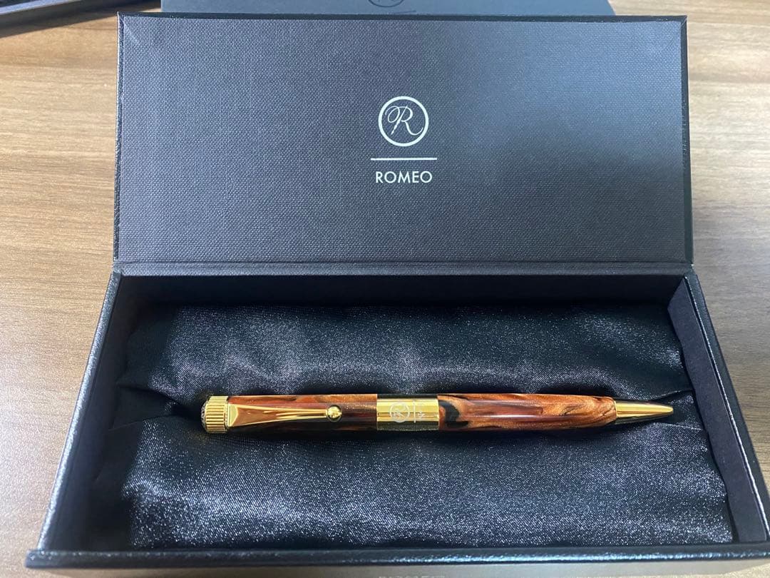 ロメオNo.3 オーリックアンバー　2024年限定モデル　細軸