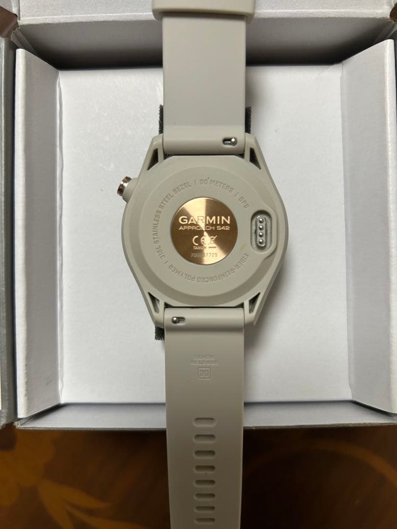 GARMIN GPSゴルフウォッチ Approach S42