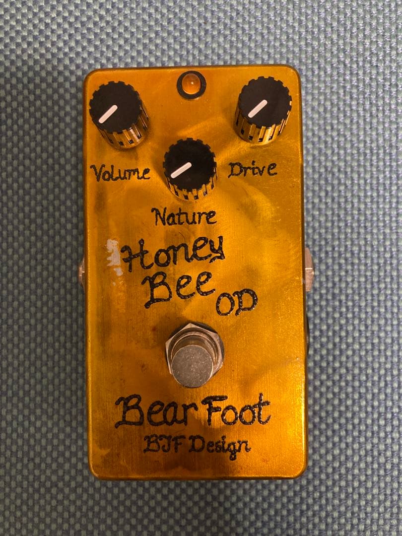 ギター BearFoot Honey Bee OD