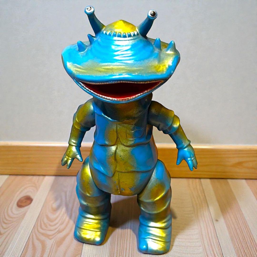 極希少❣️美品✨円谷プロ ブルマァク カネゴン 怪獣ソフビ 高さ23cm ソフビ