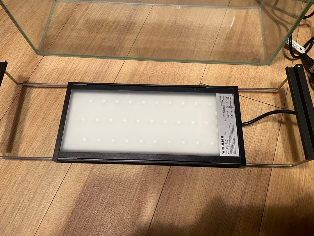 chihiros wrgb2 30 と45センチガラス水槽