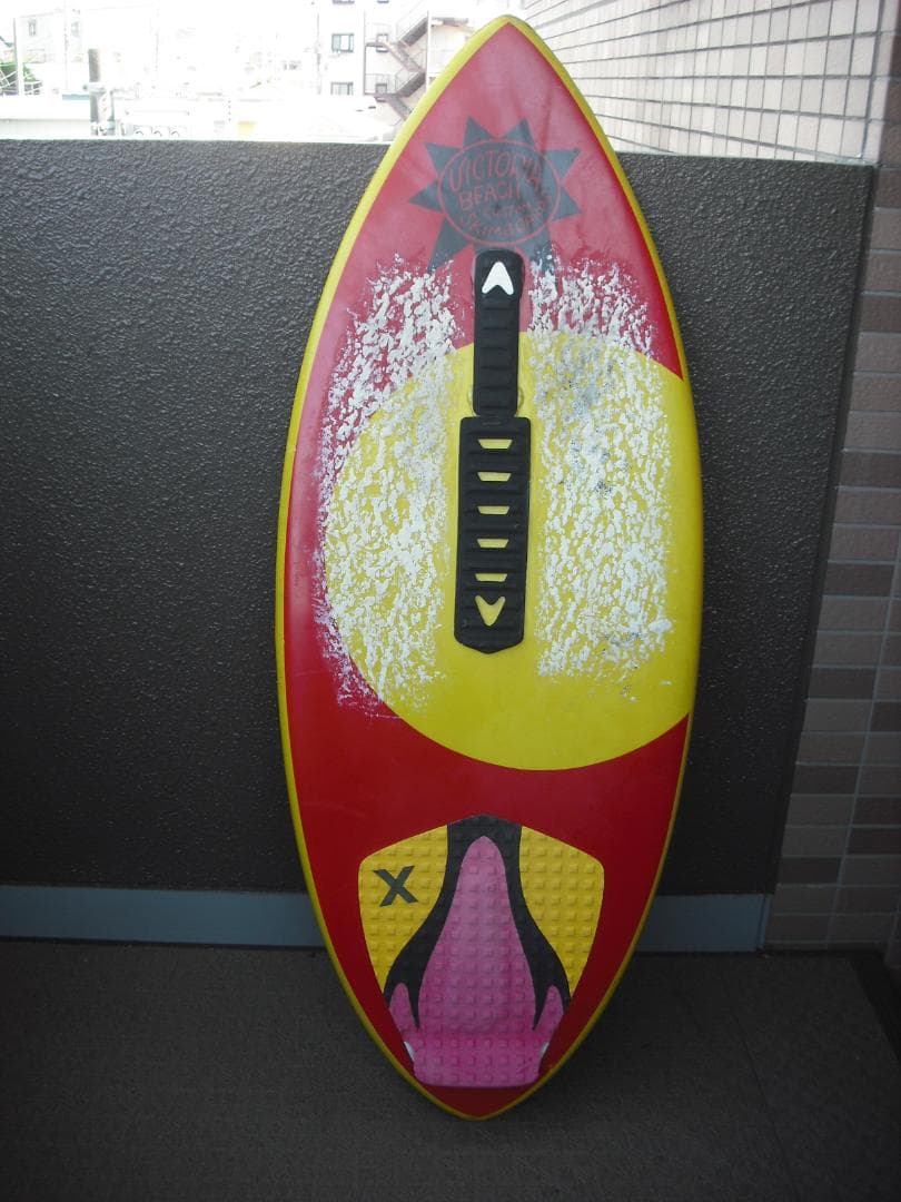 送料込！VICTORIA（ヴィクトリア）カーボンのスキムボード