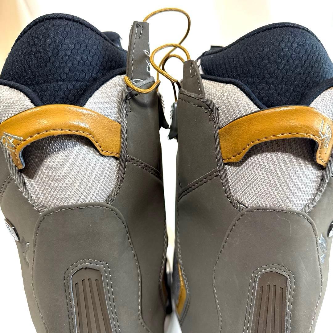 しゃと DEELUXE ID LALA ディーラックス　スノーボードブーツ