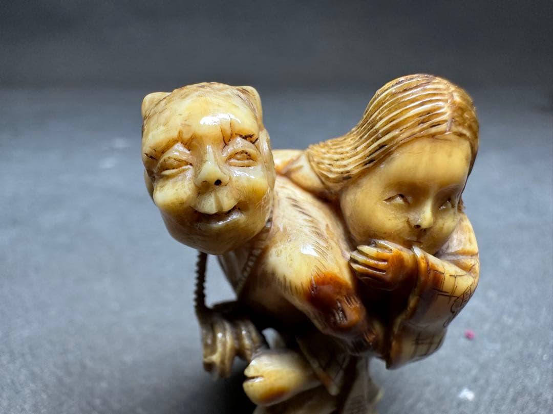 極上　鬼　置物　根付　印籠　天然素材　アンティーク　骨董　飾り物　古美術品