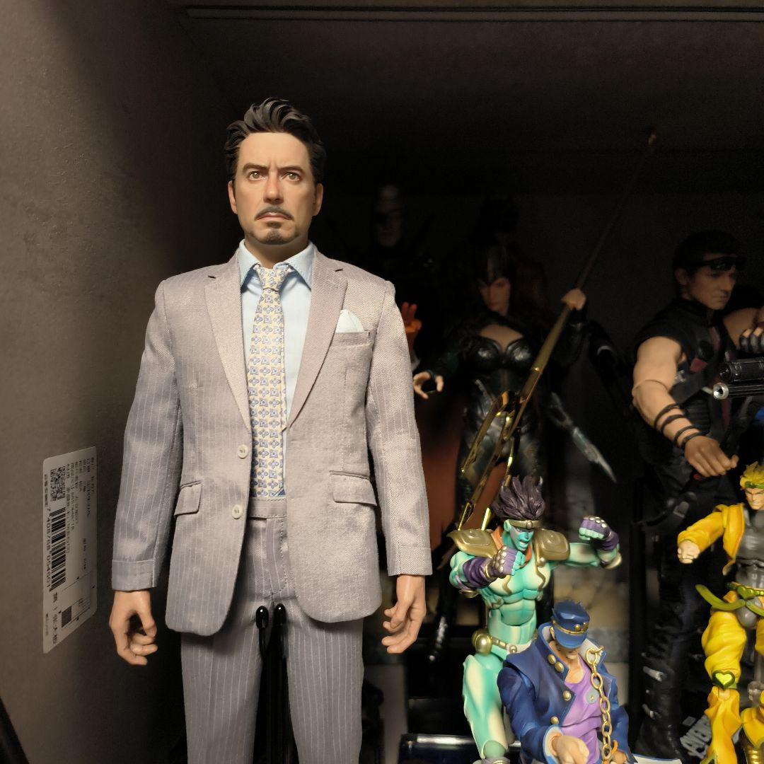 トニー・スターク フィギュア スーツ姿 モナコ