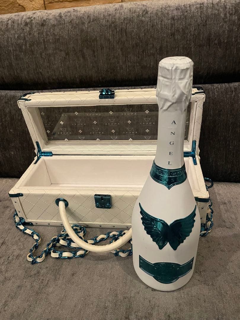 即*！様 エンジェル Brut Rose White ホワイトデーエディション