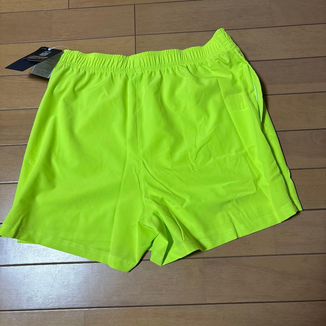 ヨネックス　ショートパンツ