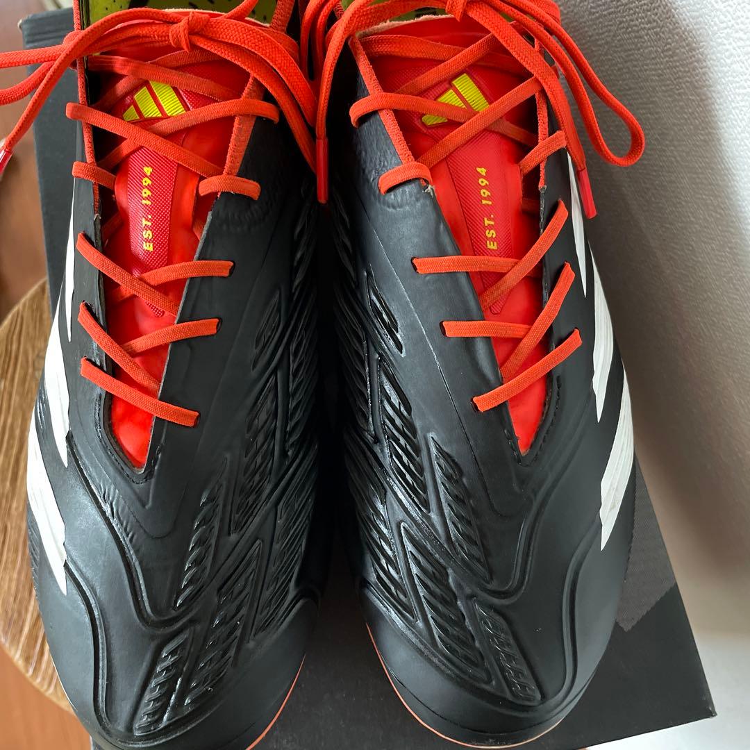 【29cm】プレデター24 ELITE LOW HG/AG 土・人工芝用