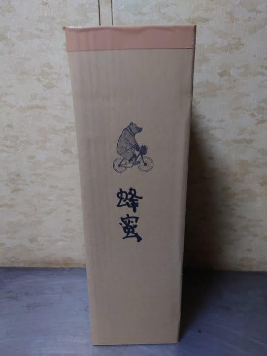エミコサン専用　蜂蜜　でかいの1本　２．５キロ